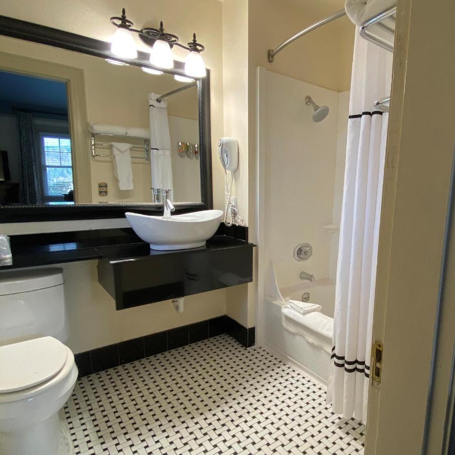 הוד ריבר Columbia Gorge Hotel & Spa מראה חיצוני תמונה