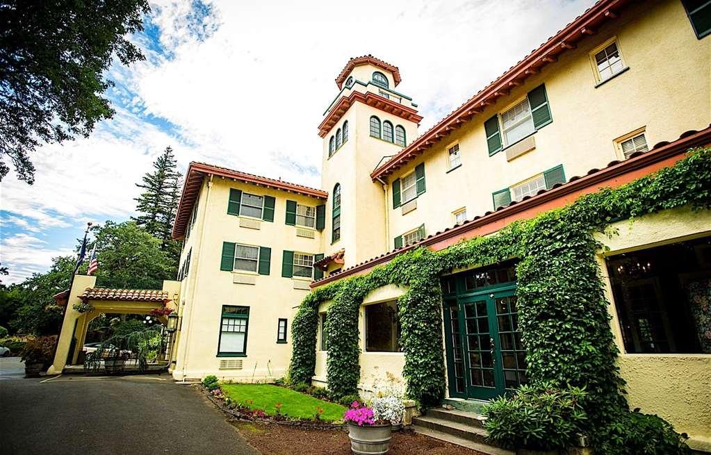 הוד ריבר Columbia Gorge Hotel & Spa מראה חיצוני תמונה