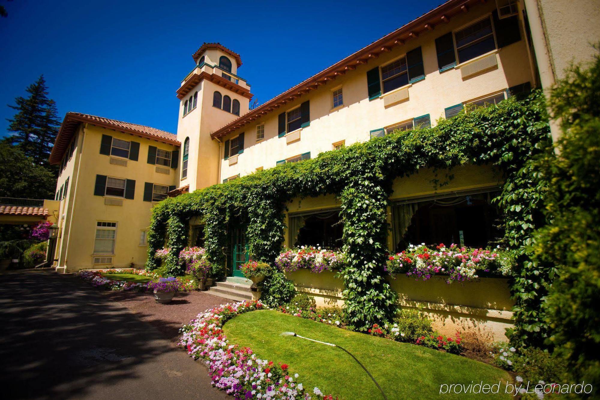 הוד ריבר Columbia Gorge Hotel & Spa מראה חיצוני תמונה