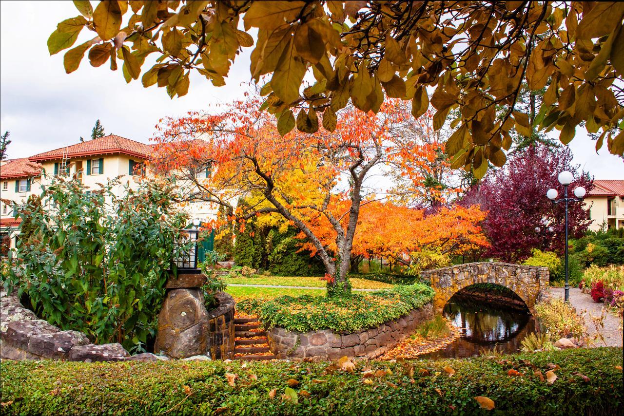 הוד ריבר Columbia Gorge Hotel & Spa מראה חיצוני תמונה